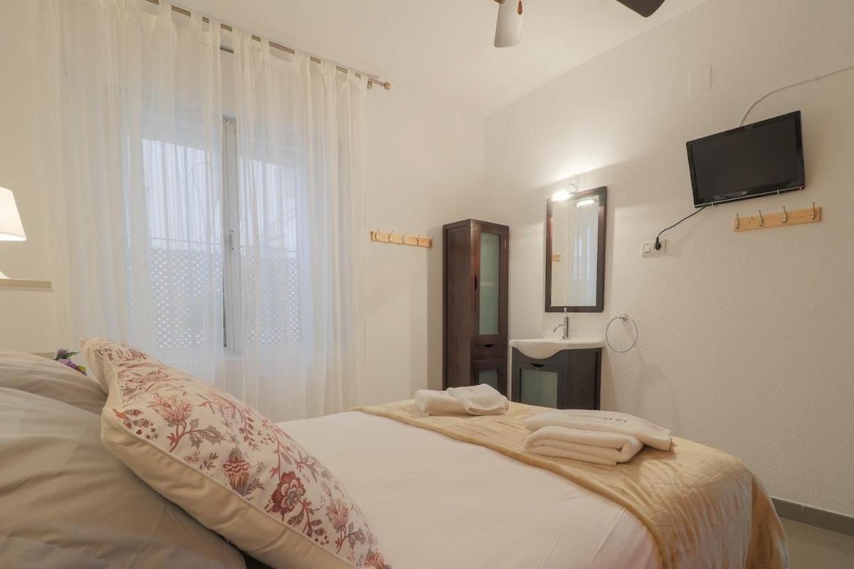 C52 - Seaside 2 Bedrooms By The Center Málaga Dış mekan fotoğraf