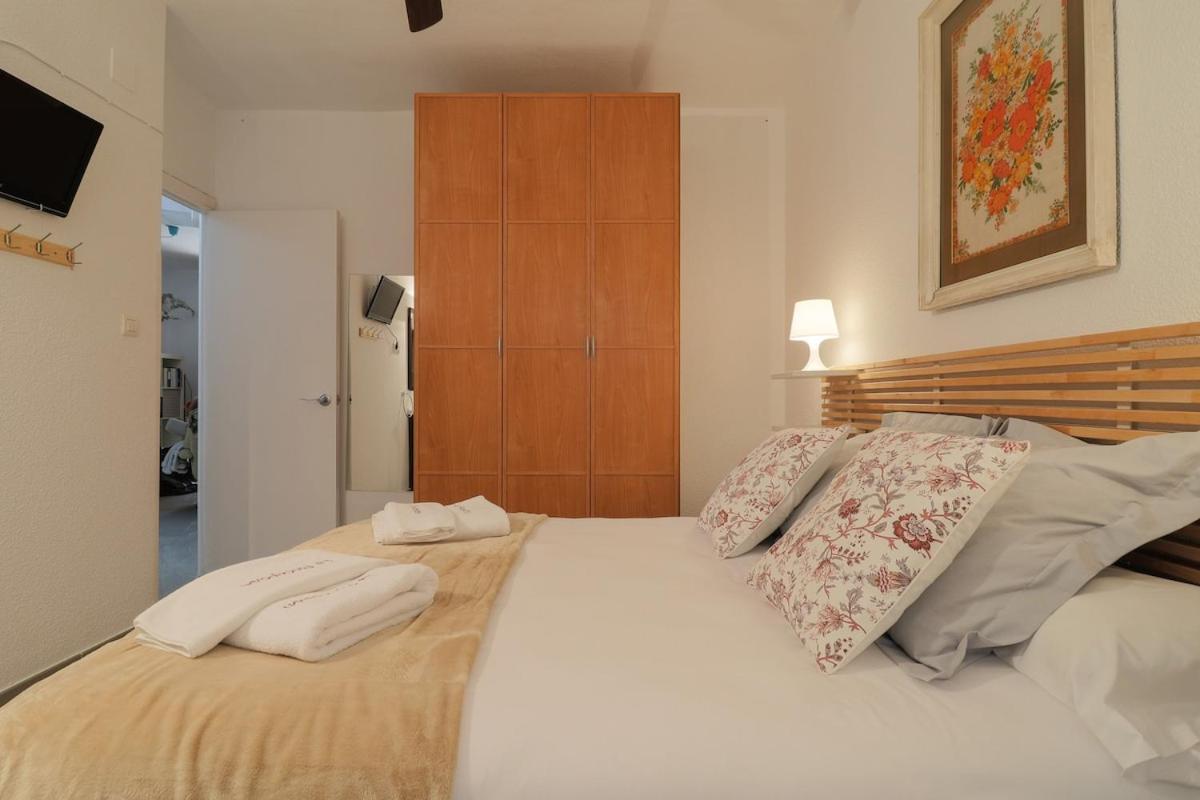C52 - Seaside 2 Bedrooms By The Center Málaga Dış mekan fotoğraf